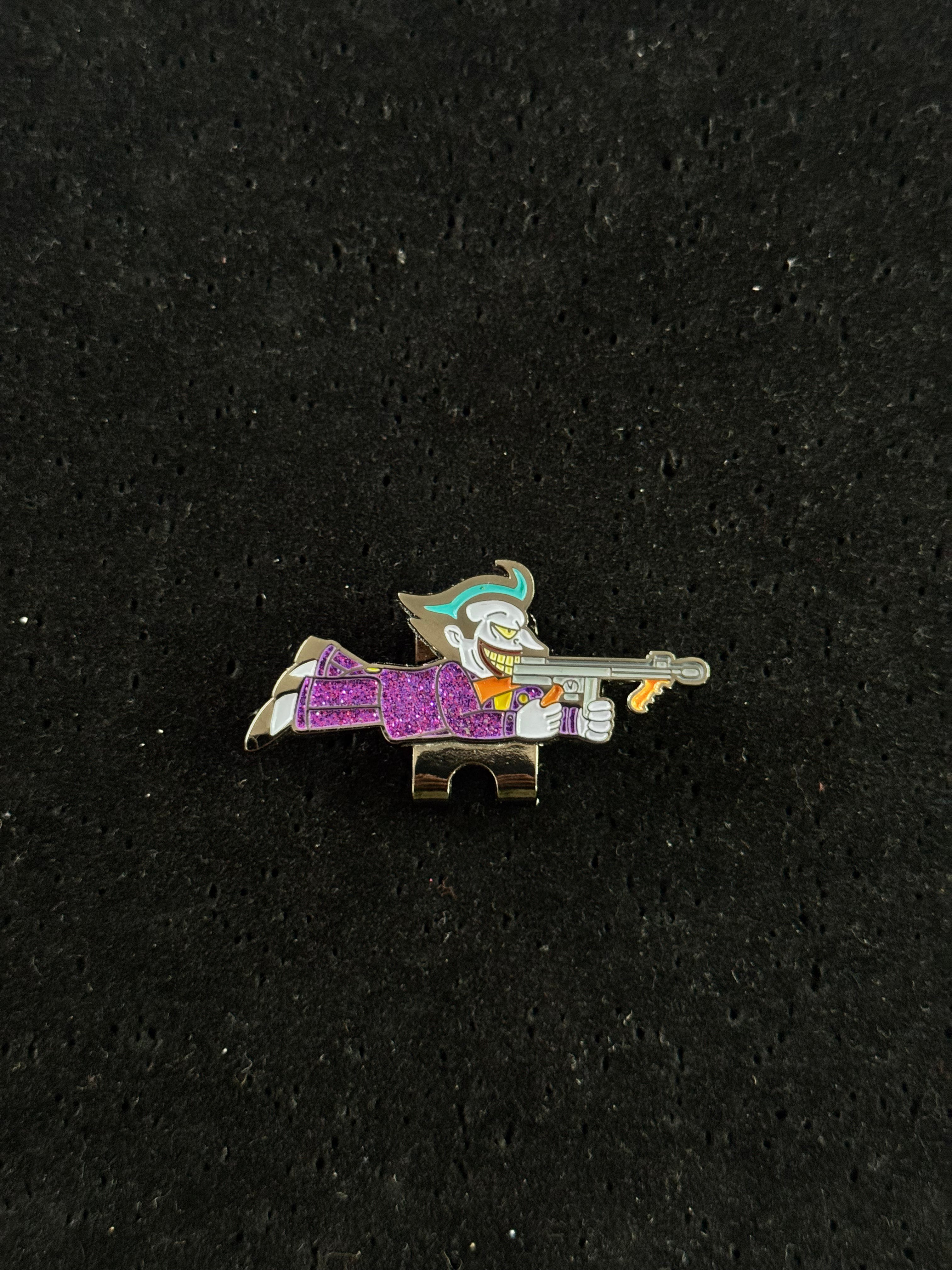 Pin Visera Joker