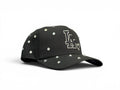 Gorra JR Caps MTY negra de béisbol con logo Dodgers, detalle de corazón y cristales brillantes incrustados.